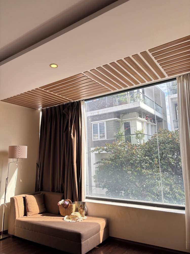 Sen Vang Luxury Hotel 30/50