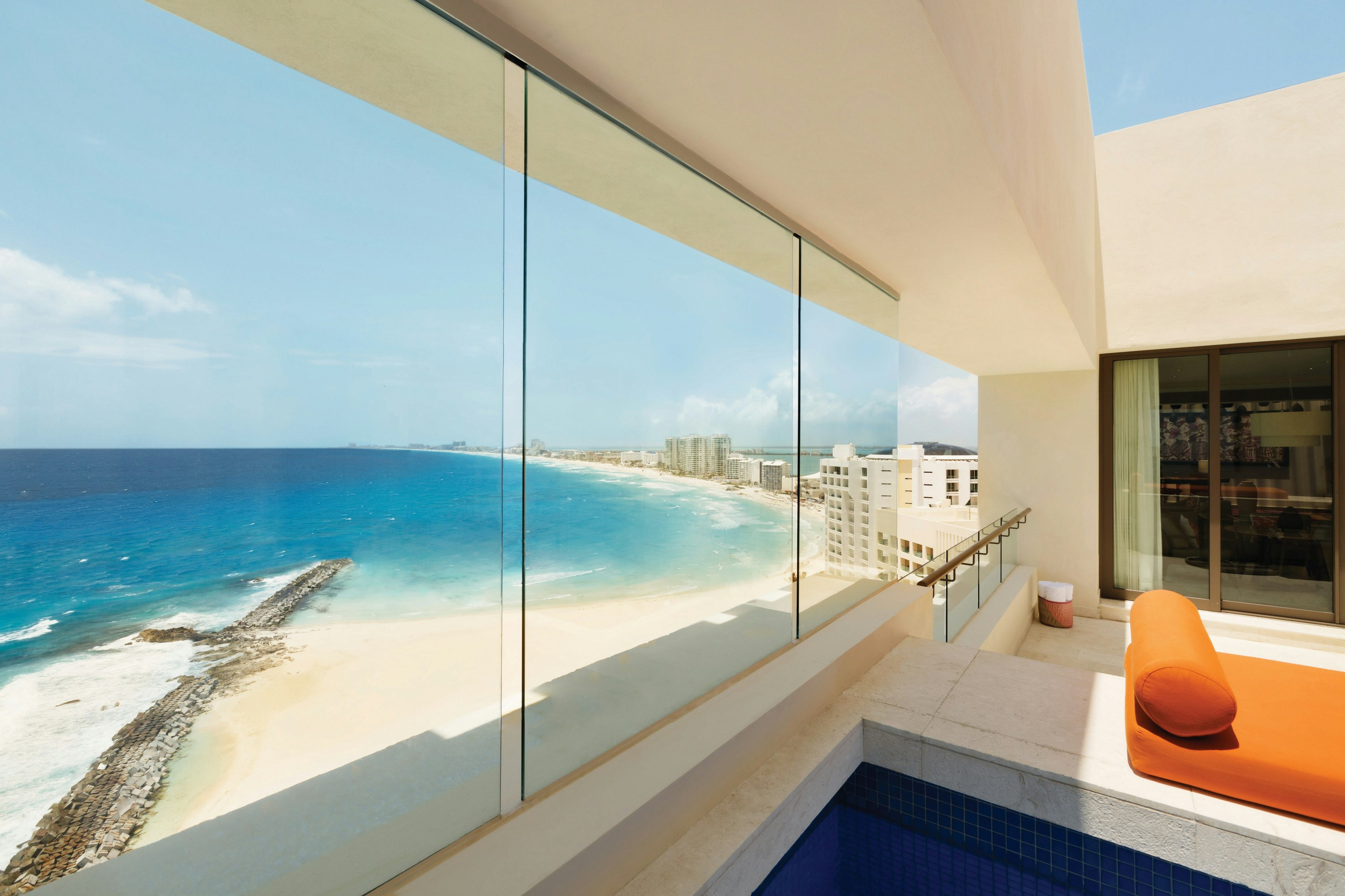 HYATT ZIVA CANCUN 32/75