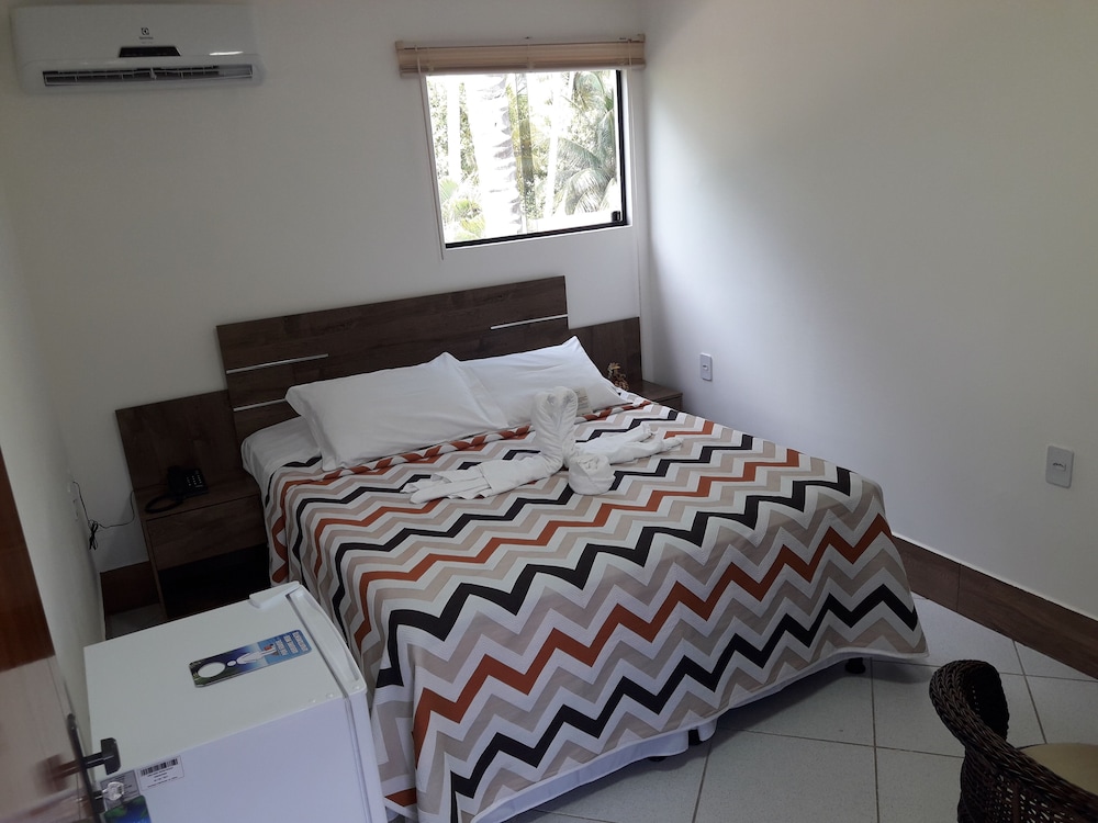 Croa Mares Hotel 25/60