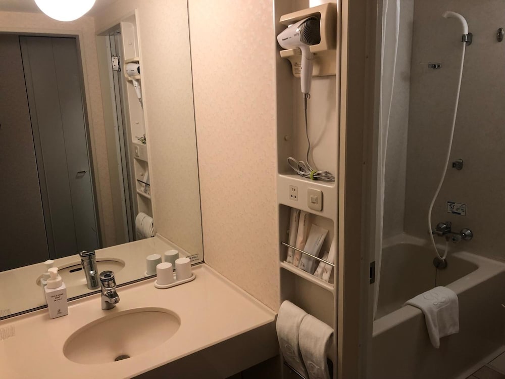 KUSHIRO PRINCE HOTEL 73/74