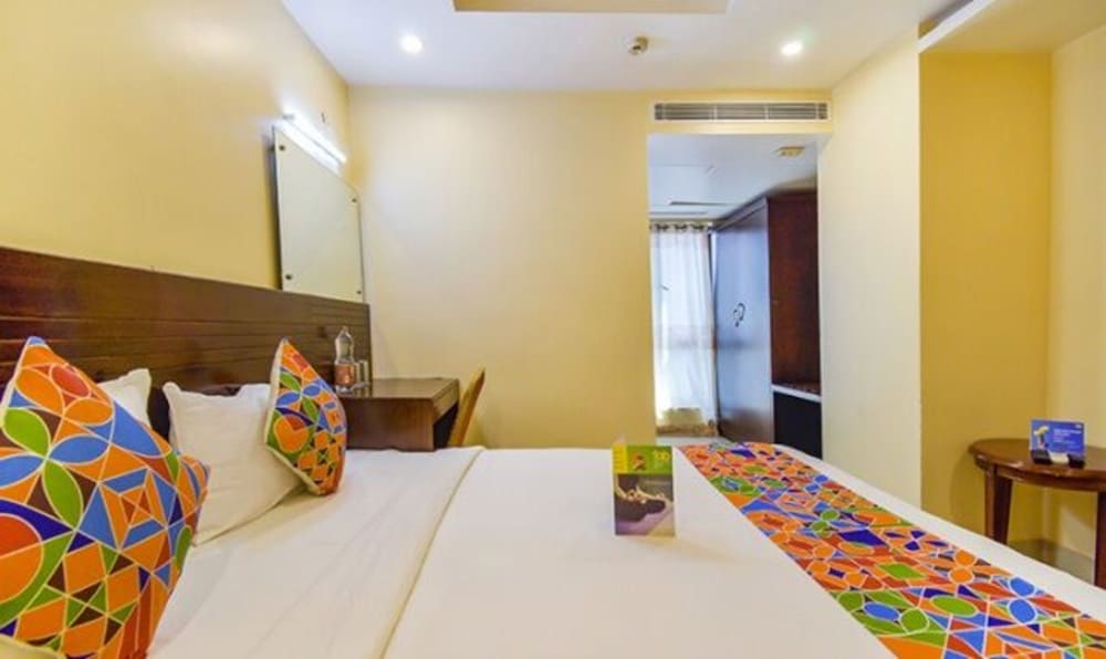 Fabhotel Deccan Heritage Abids 23/29