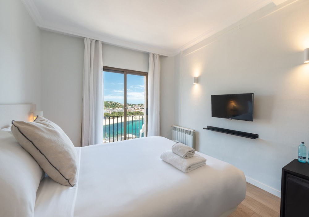 Hotel Montjoi by Brava Hoteles 5/26