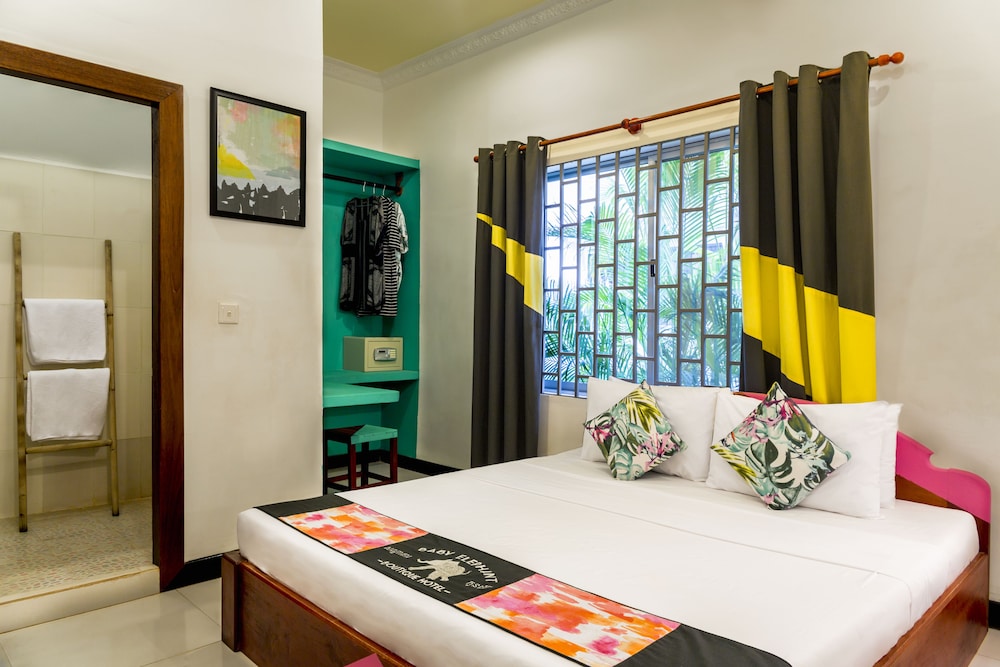 Baby Elephant Boutique Hotel 10/69