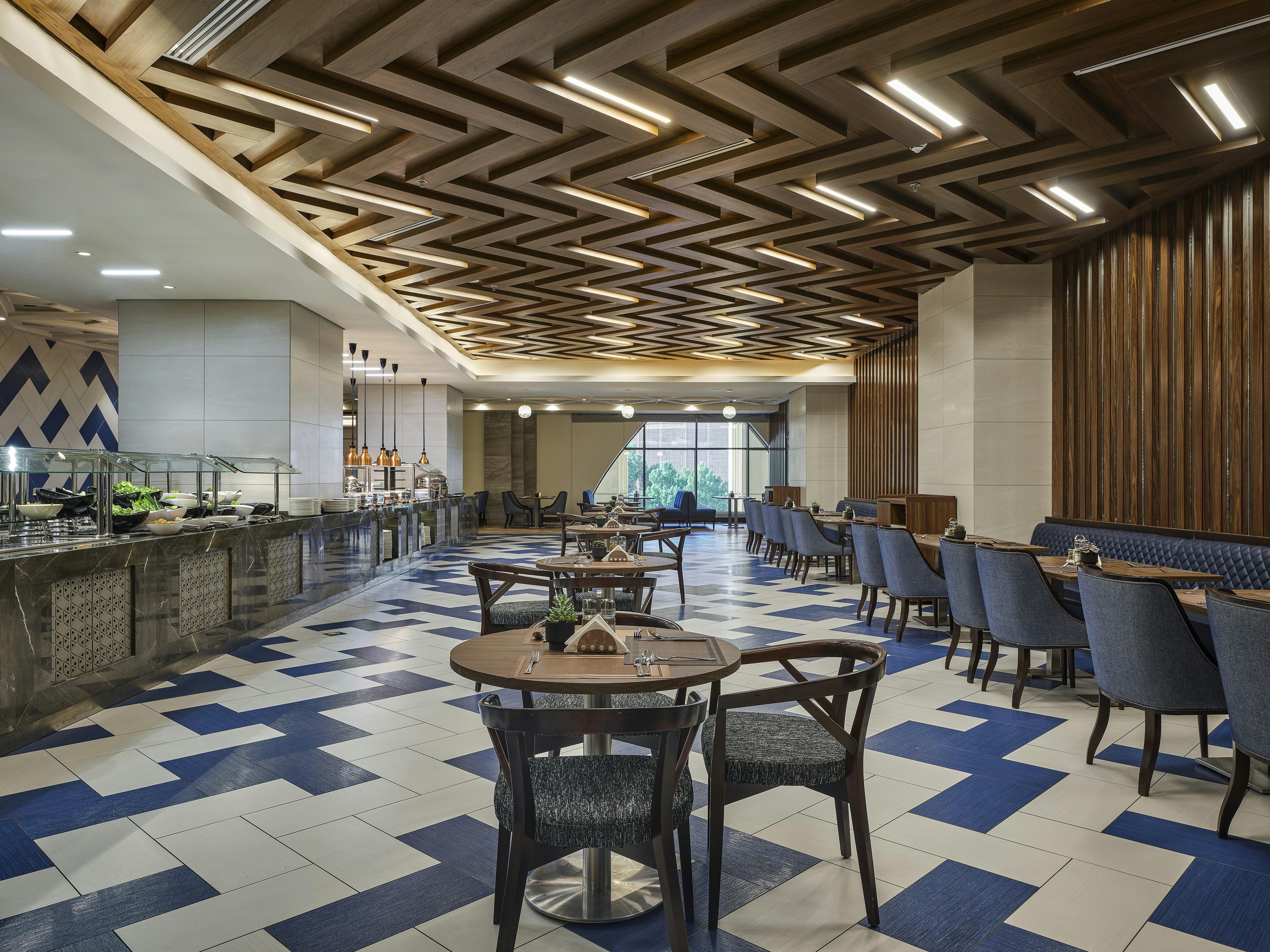 فندق ورقان العزيزية للخدمات الفندقية(DoubleTree by Hilton Makkah Aziziyah) 35/47