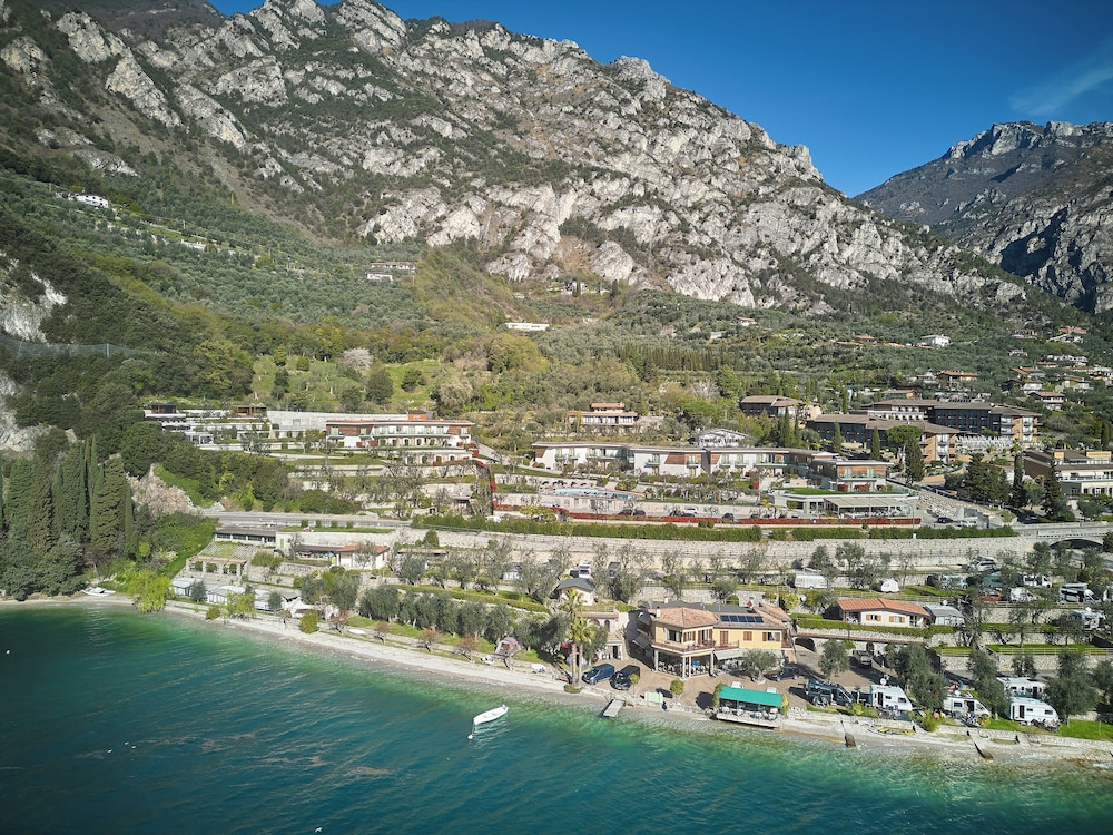 Hotel Atilius Adults Only 34/46