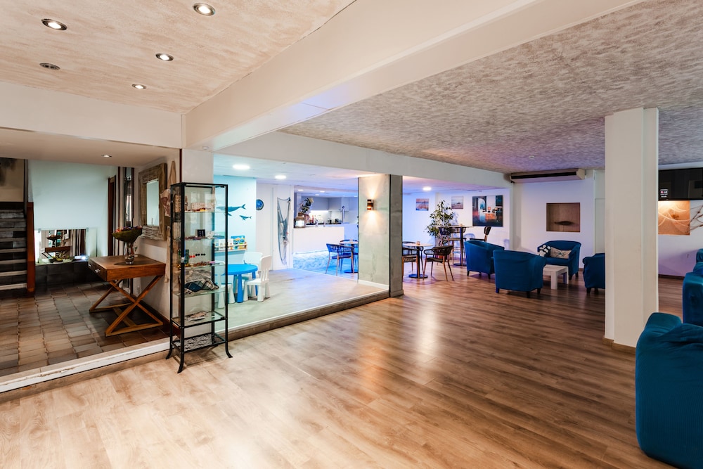 HOTEL MORROS 25/33