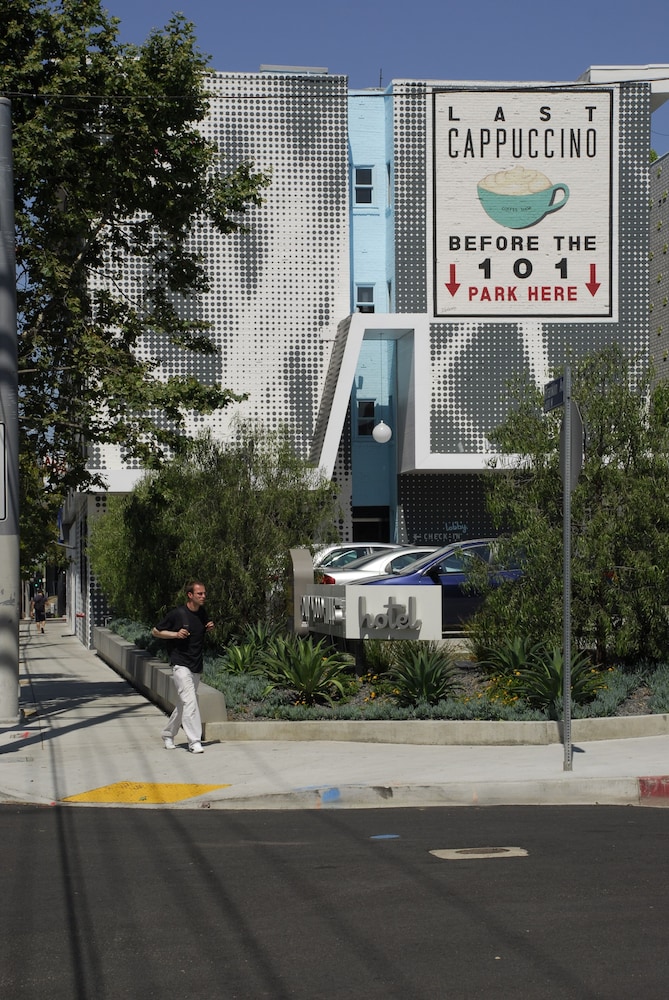 The Hollywood Franklin Hotel near Universal Studios 10/58