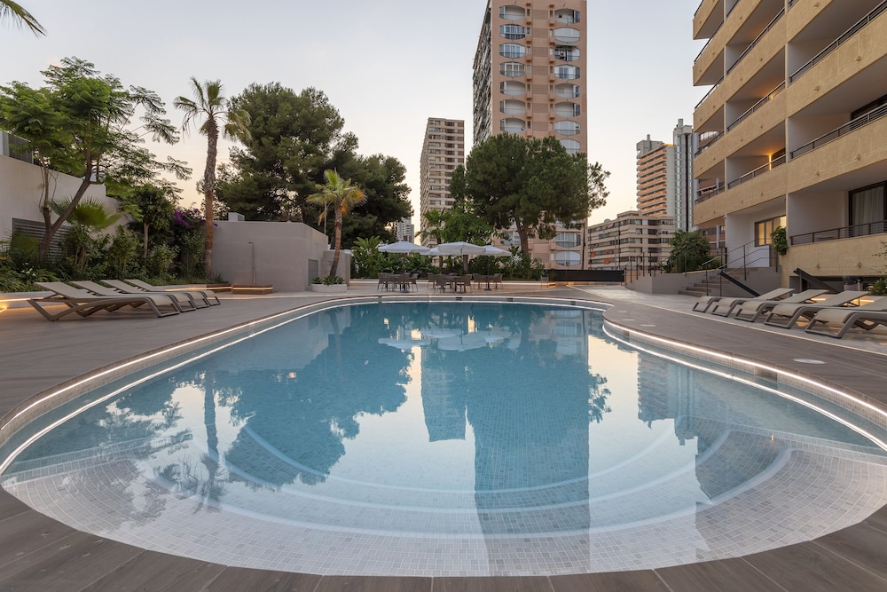 Halley Hotel & Apartments Affiliated by Melia 16/36