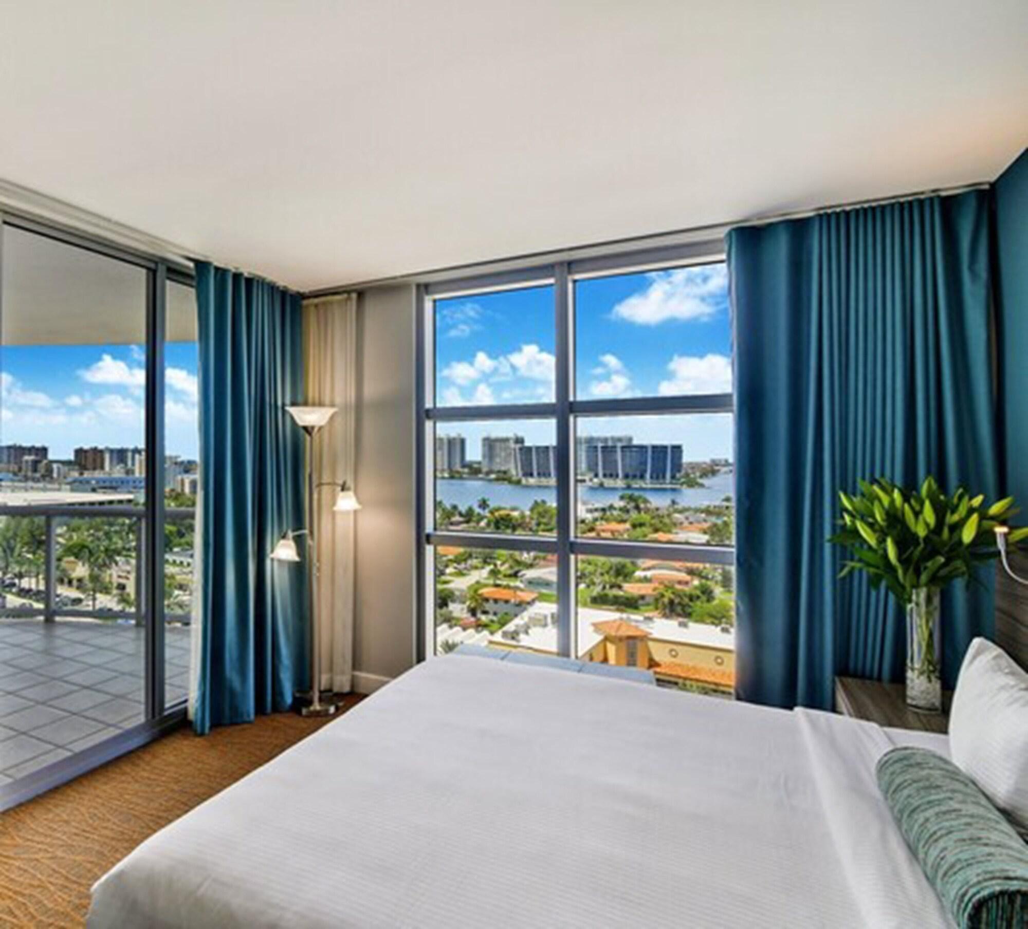 2 Bedrooms, Premium, Suite, Bay View