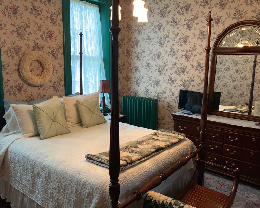 Susquehanna Manor Inn 19/42