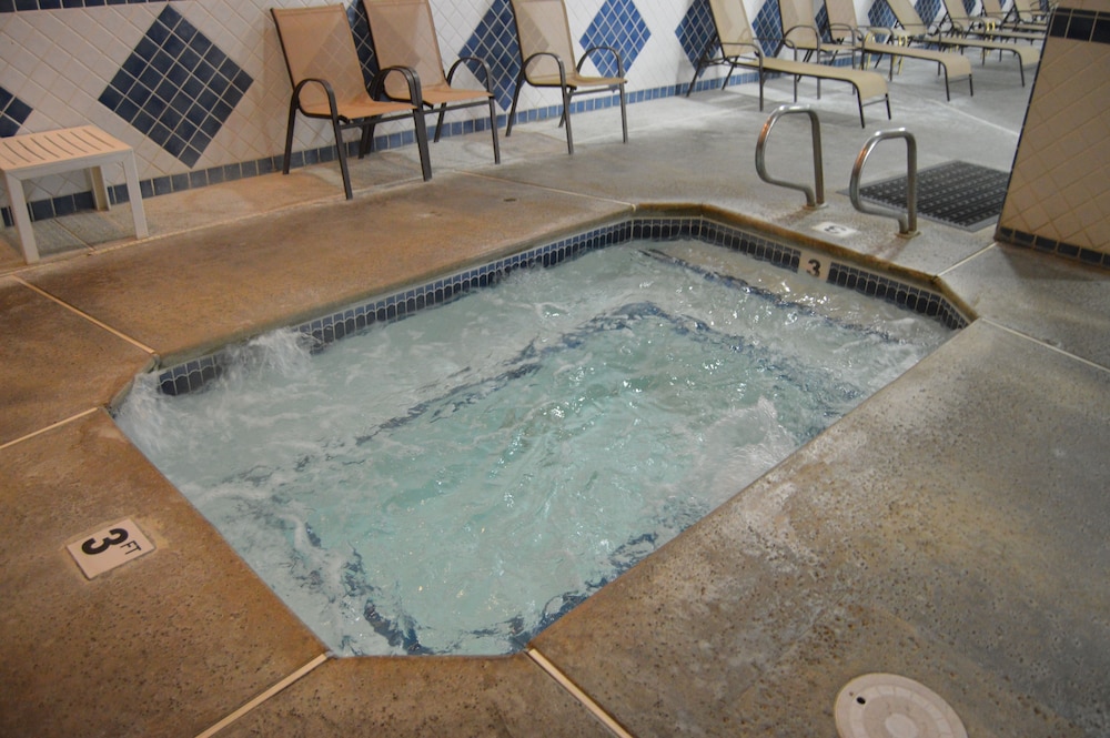 Yosemite Cedar Lodge 35/59