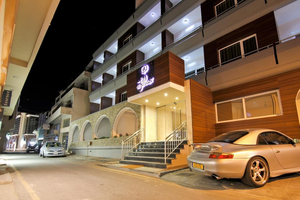 Achilleos City Hotel 41/46