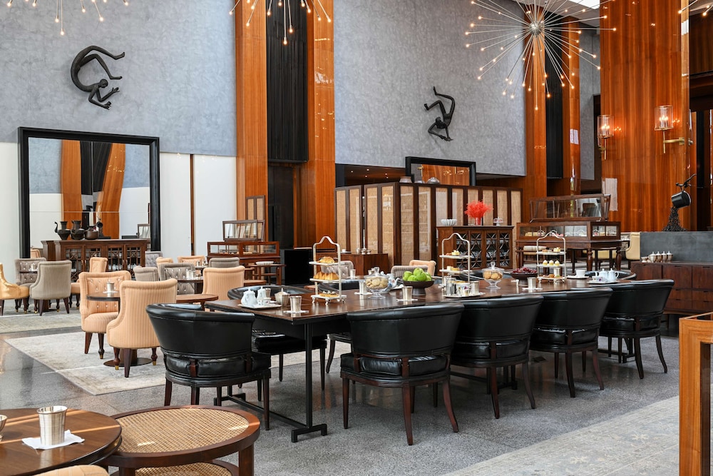 Grand Hyatt Gurgaon 33/48