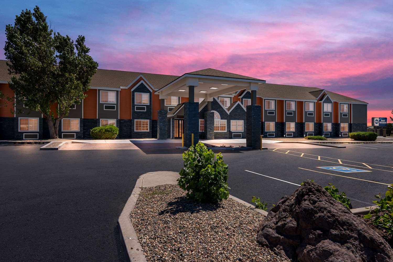 Best Western Bellemont Shadow Mountain Inn 12/12