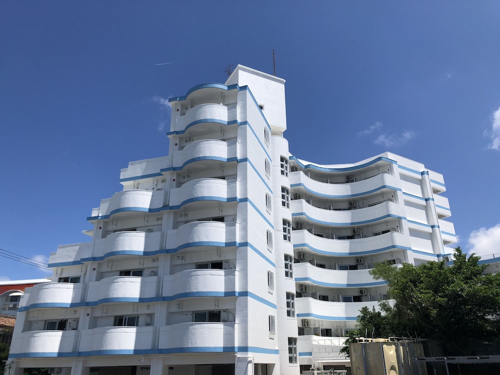 Sunset Hills Inn Naha 2/50