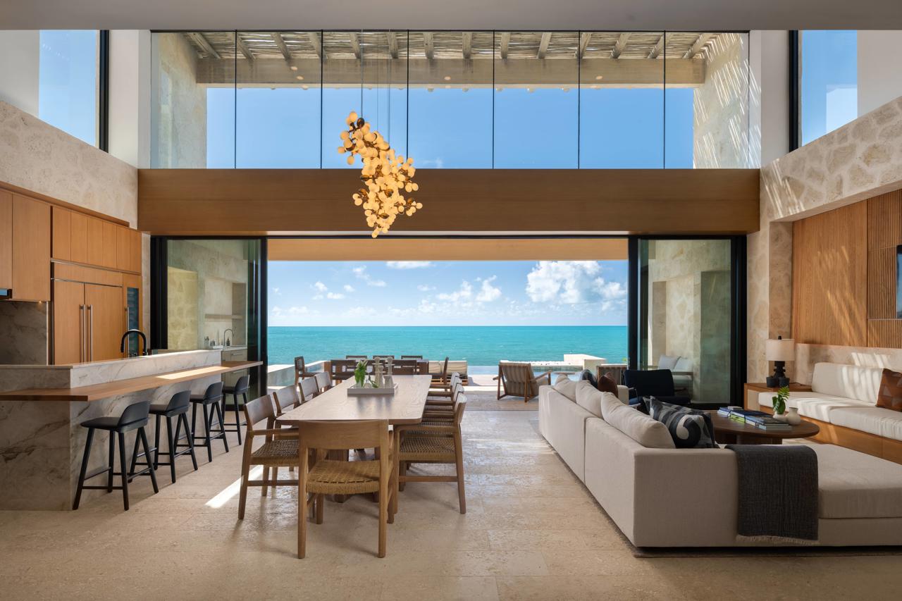 The Strand Turks and Caicos 37/61