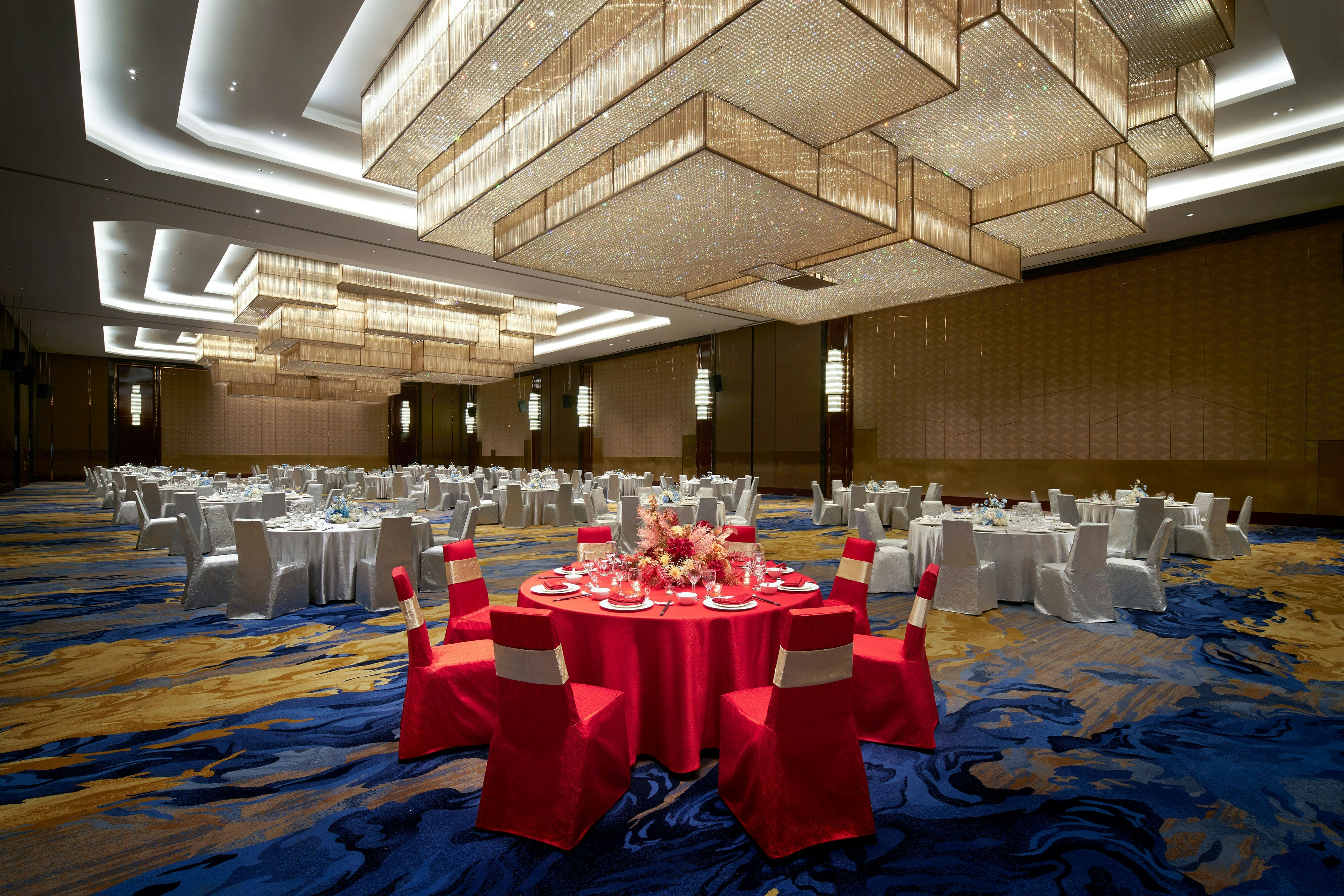 Sheraton Grand Zhengzhou Hotel 15/19