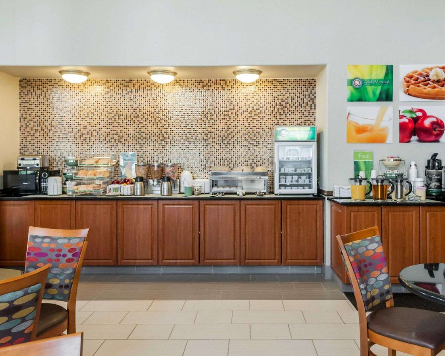 Quality Inn & Suites Albuquerque West 6/16