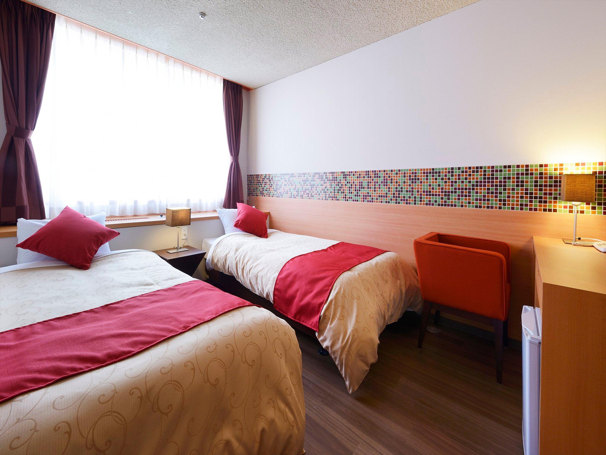 Western, Twin Beds, No View, Comfort Floor