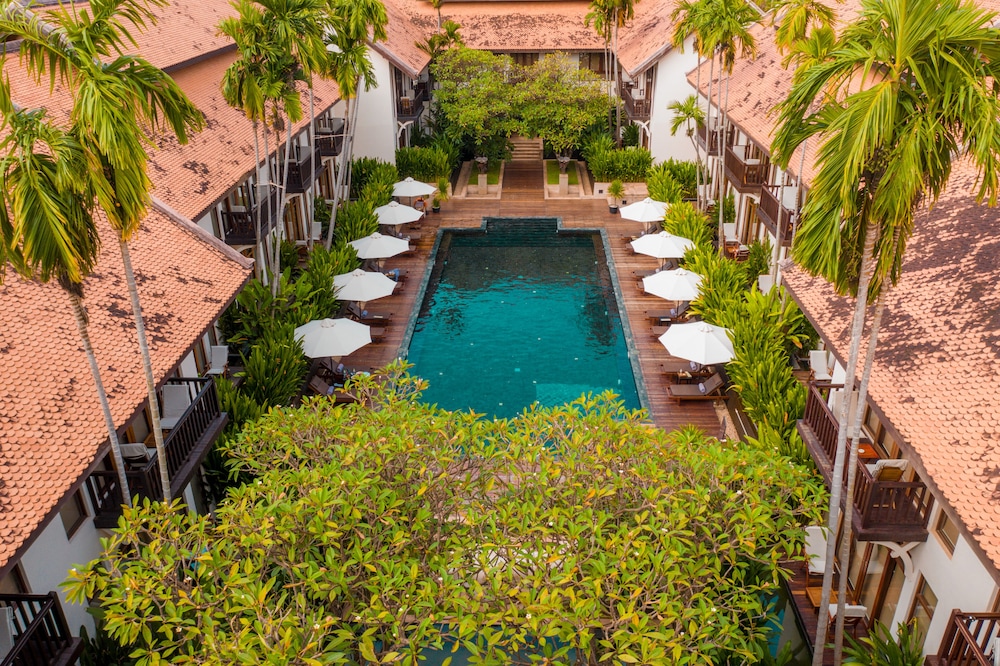 Anantara Angkor Resort 71/75