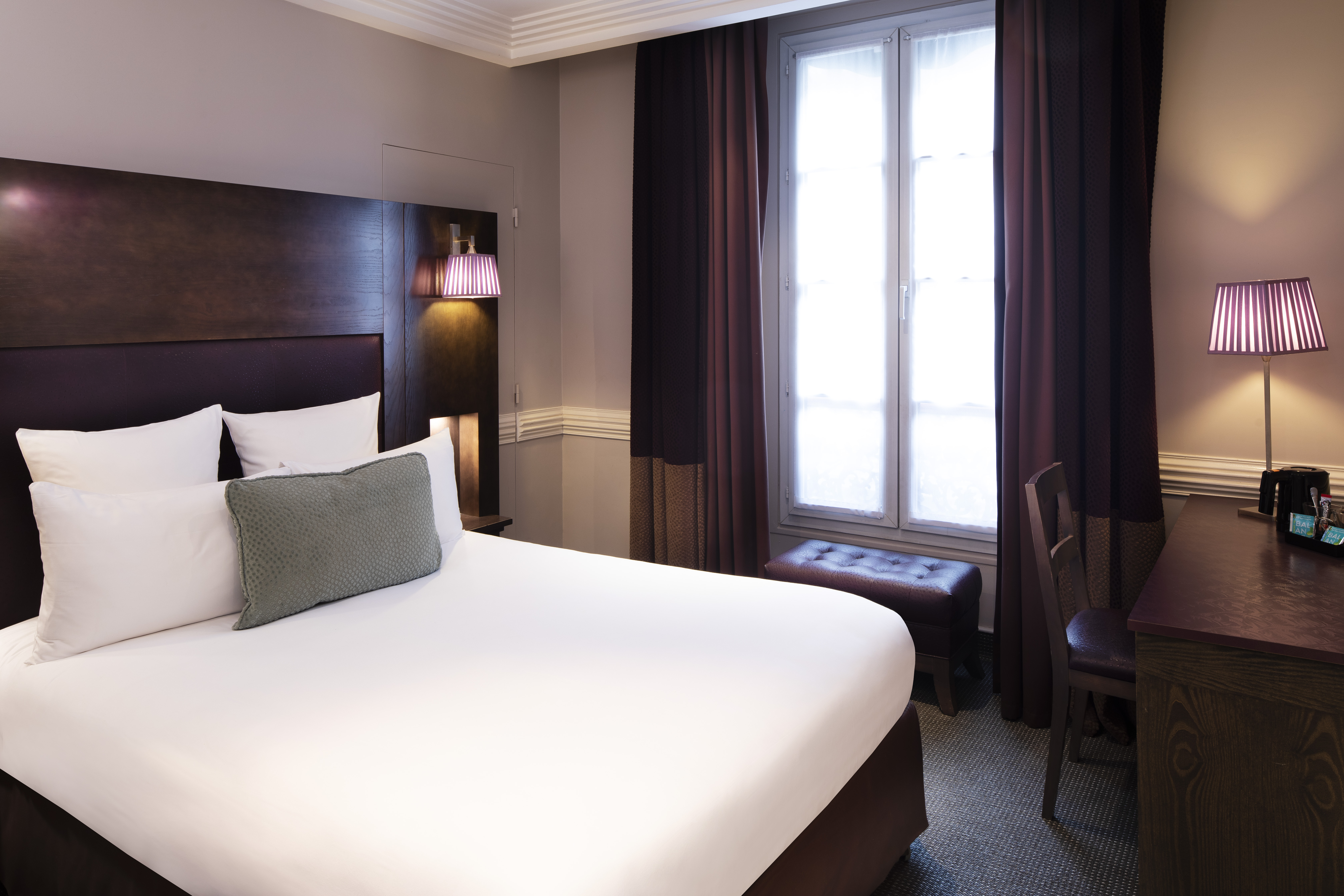 Standard, King Bed