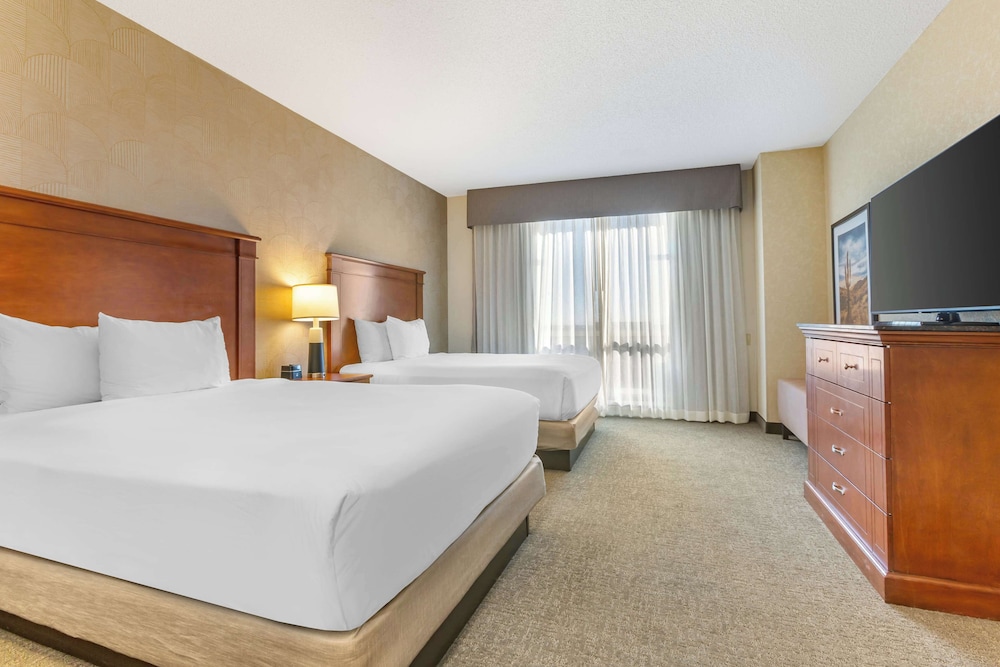 2 ROOMS, SUITE, 2 QUEEN BEDS, SOFA, BATHTUB, ACCESSIBLE