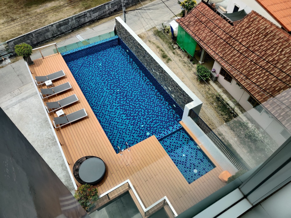 The Elysium Residence 34/72