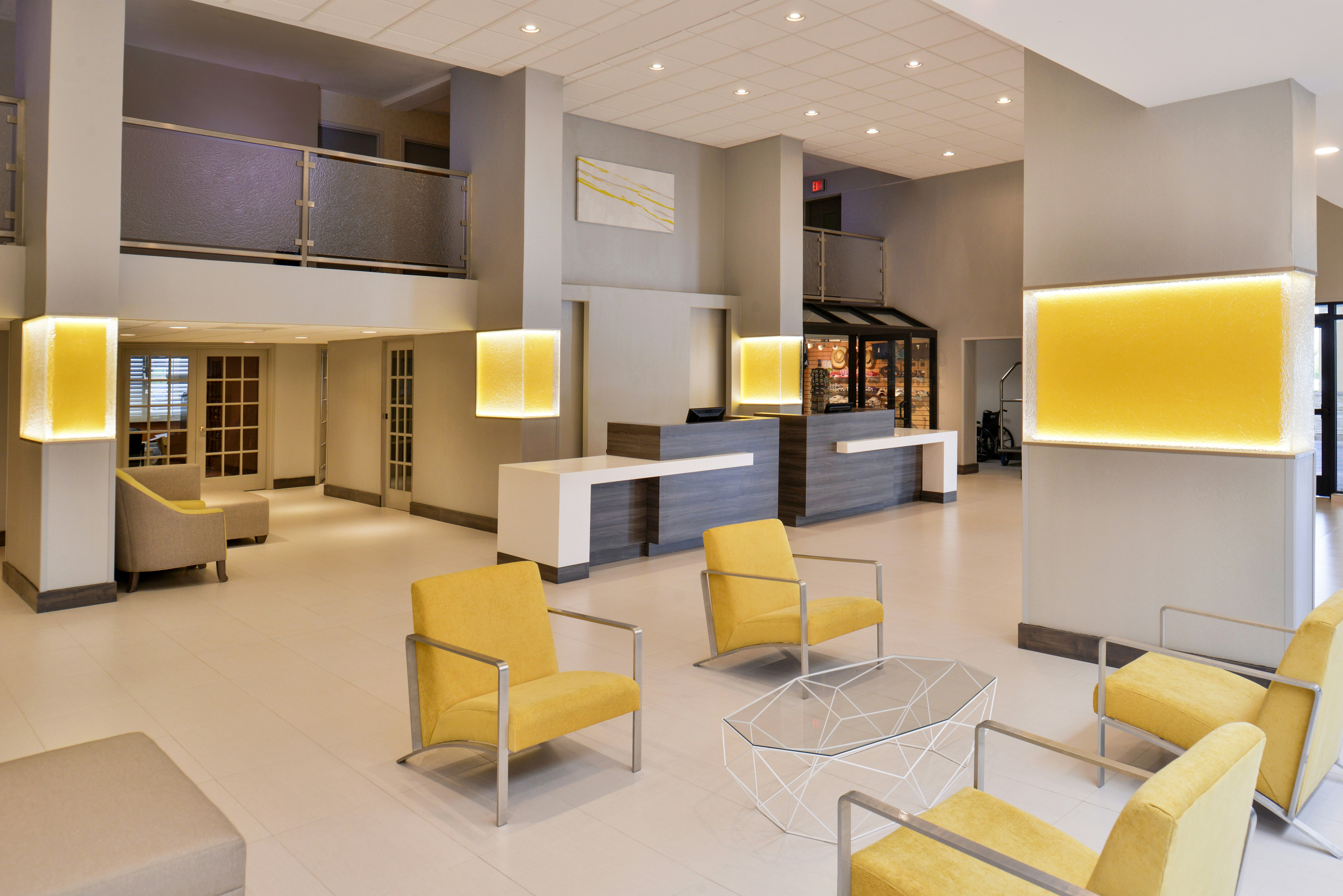 Holiday Inn Dallas-Richardson 44/77