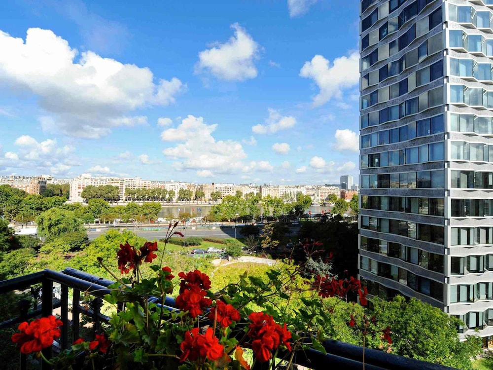 Hotel Mercure Paris Tour Eiffel Pont Mirabeau 2/49