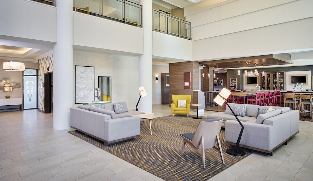 Holiday Inn Hotel Suites Oakville Bronte 39/78
