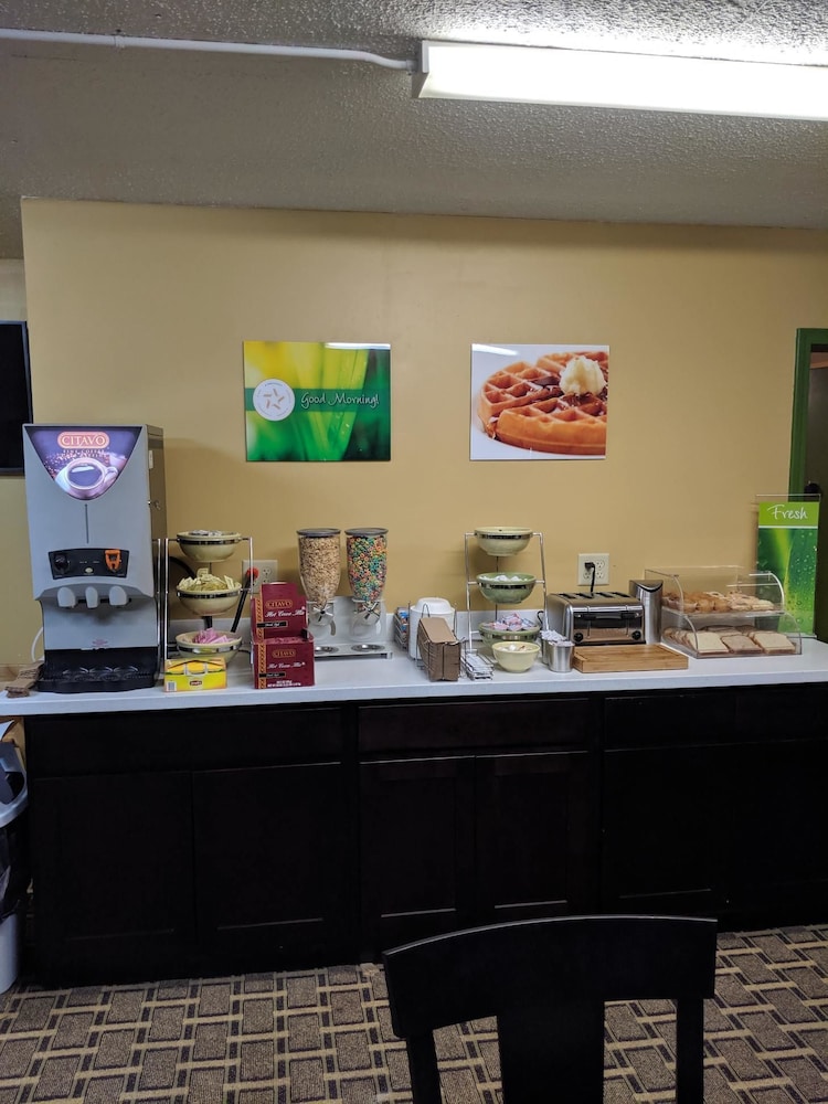 Quality Inn Vincennes 21/27