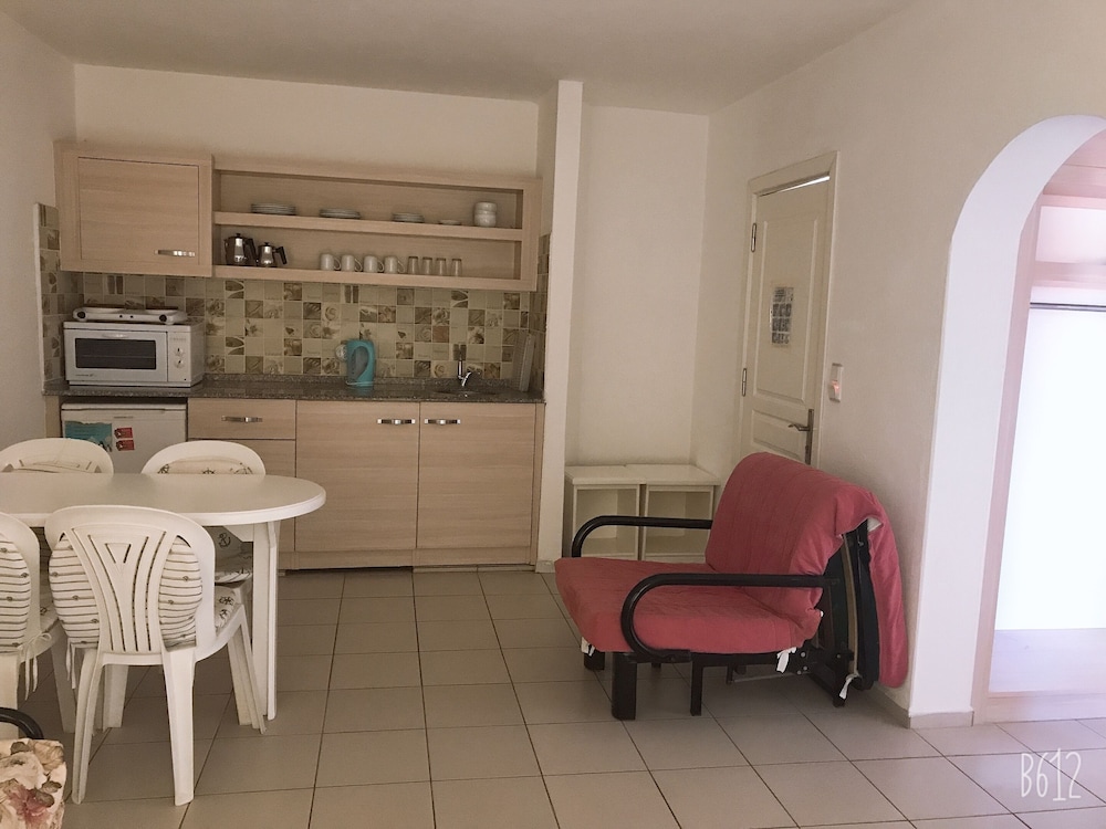 ANT APART HOTEL 28/50