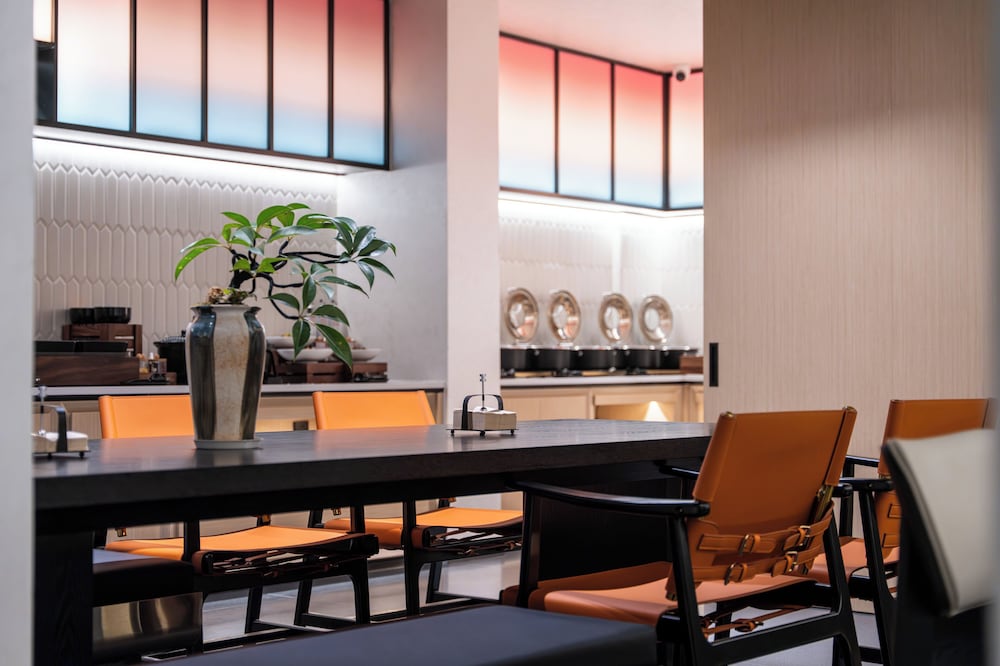 CYBO Station SSAW Hotel Chunxi Road Tianfu Square Chengdu 27/39