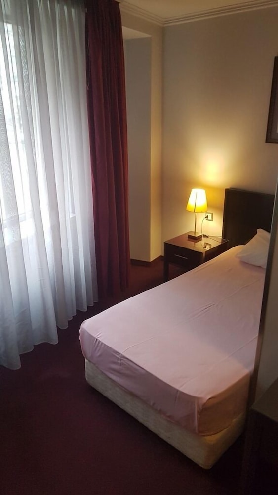Business Hotel Elate Plaza 24/68