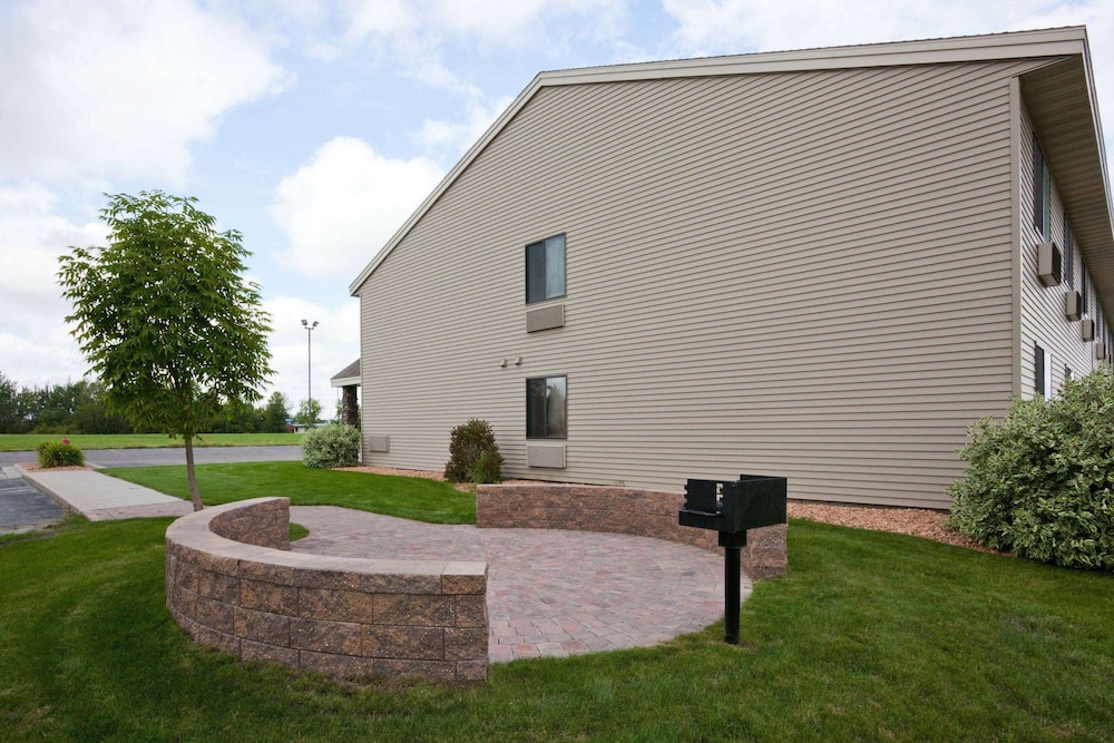 Americinn By Wyndham Thief River Falls 22/22