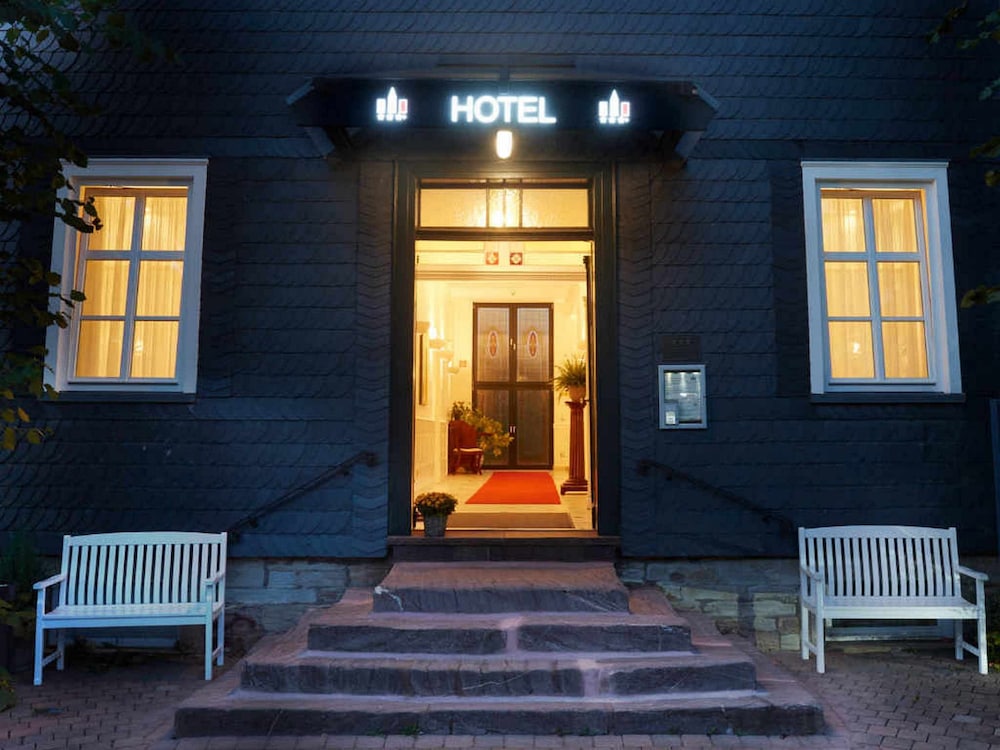 HOTEL SNORRENBURG 1/24