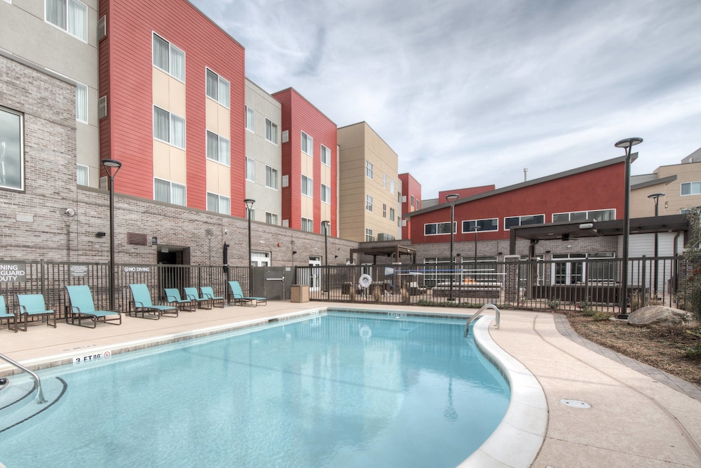Residence Inn Charlotte Airport 1/40