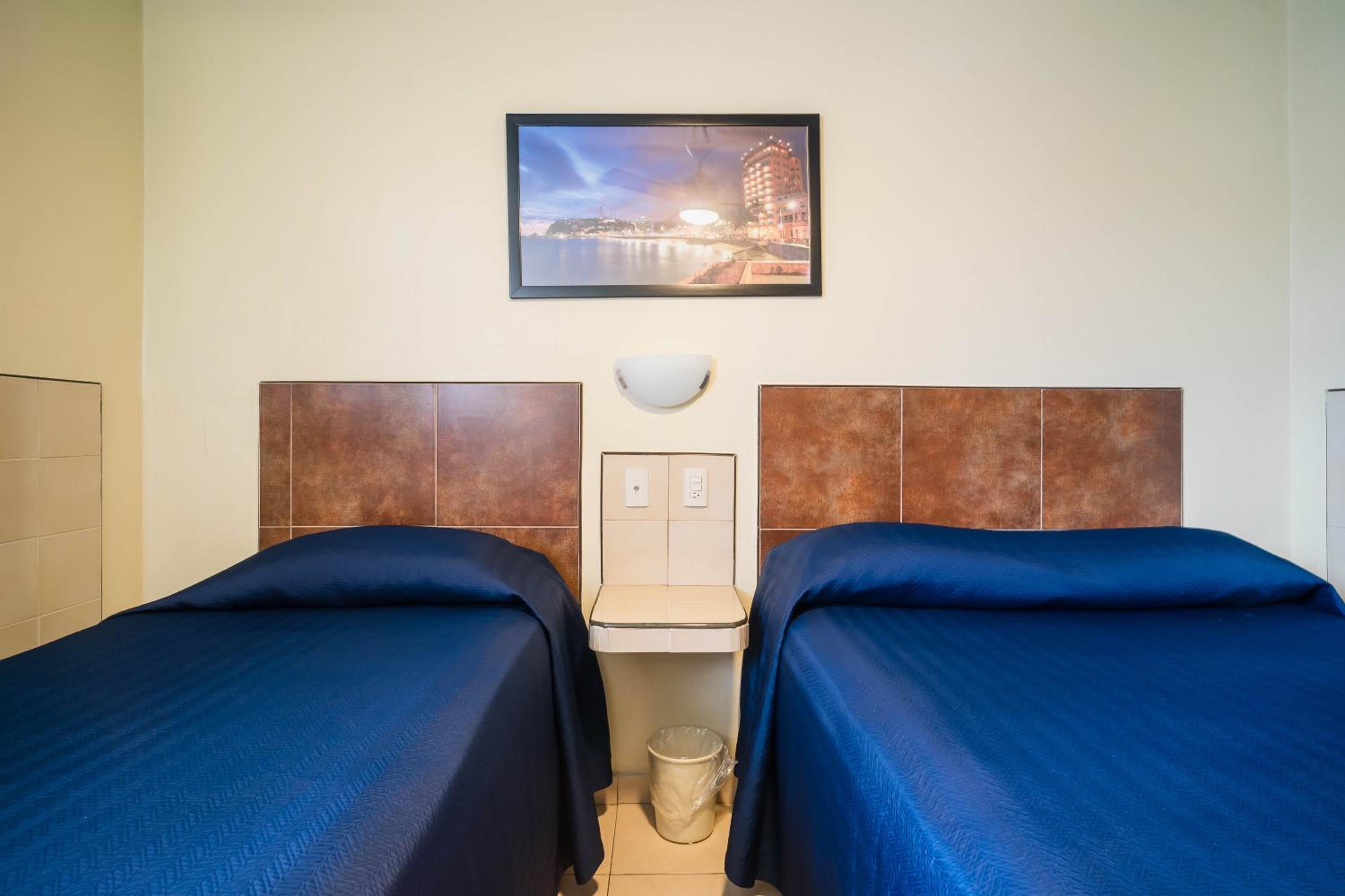 غرفة بسرير مزدوج، HOTEL MAZATLAN 3/7