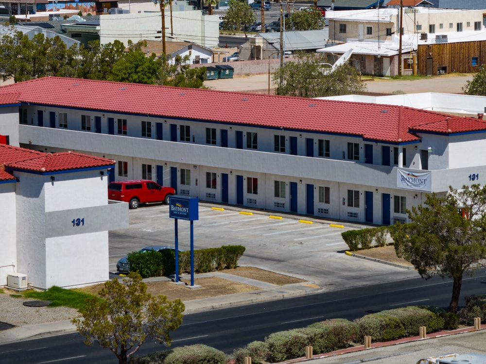 Baymont by Wyndham Ridgecrest 6/49