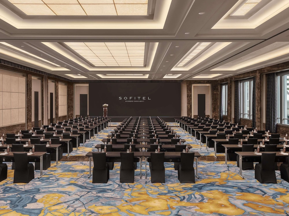 Sofitel Bangkok Sukhumvit Hotel 66/78