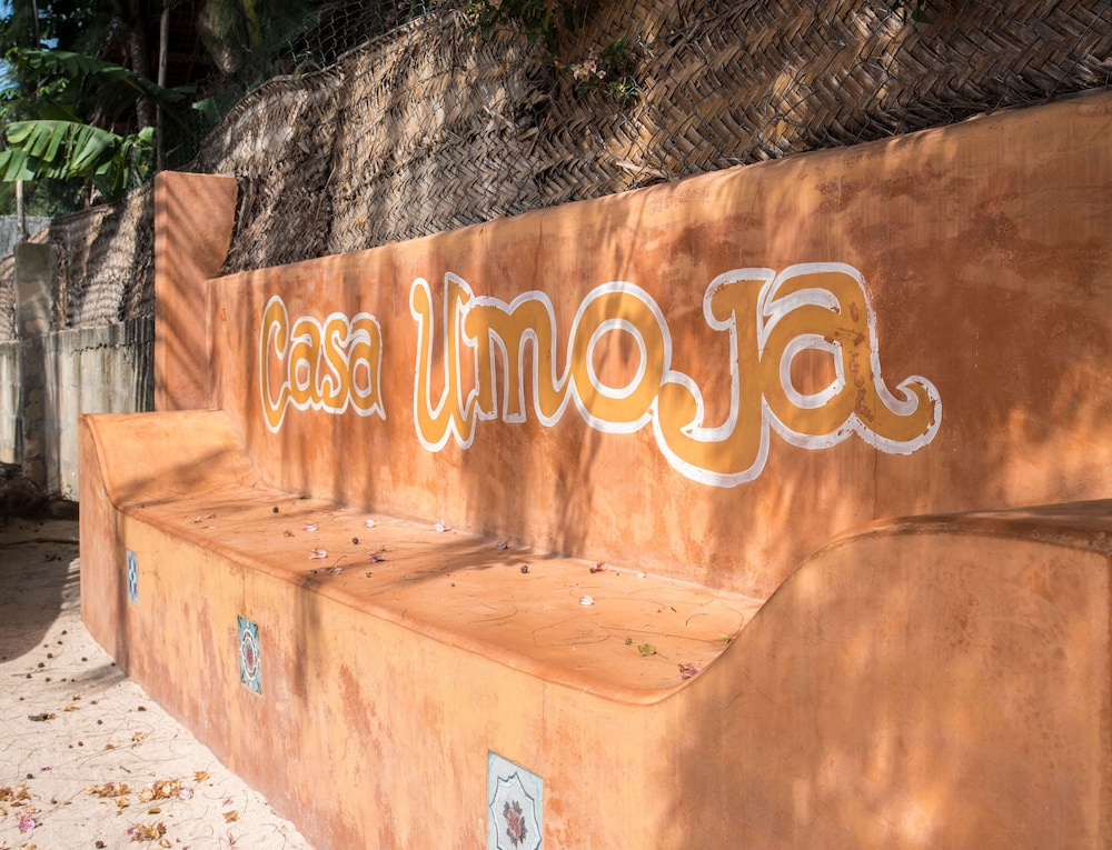 Casa Umoja Guesthouse 6/50