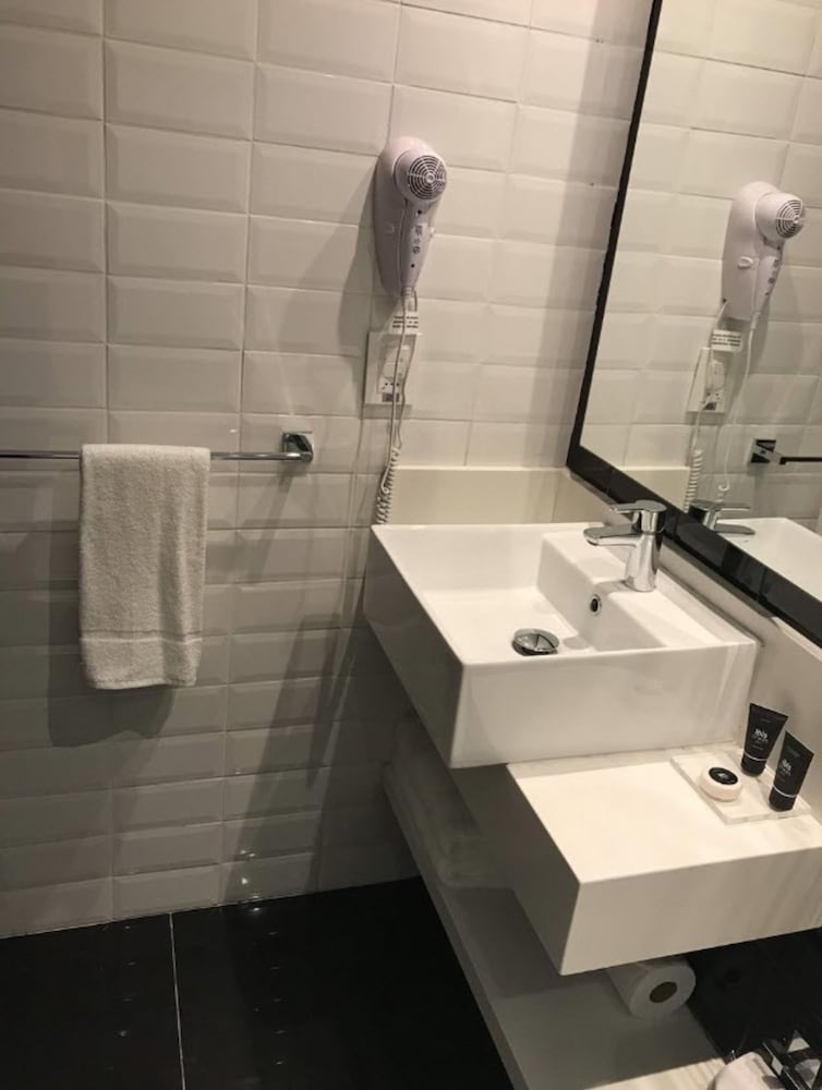 Ibis Styles Montevideo Biarritz 48/49