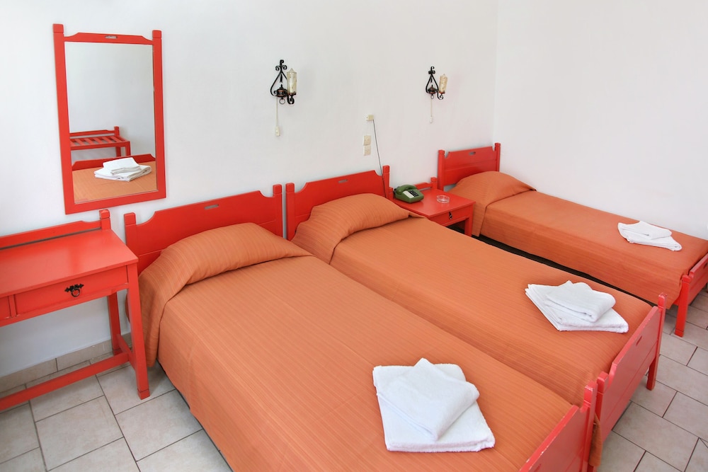 Asterias Hotel 12/33
