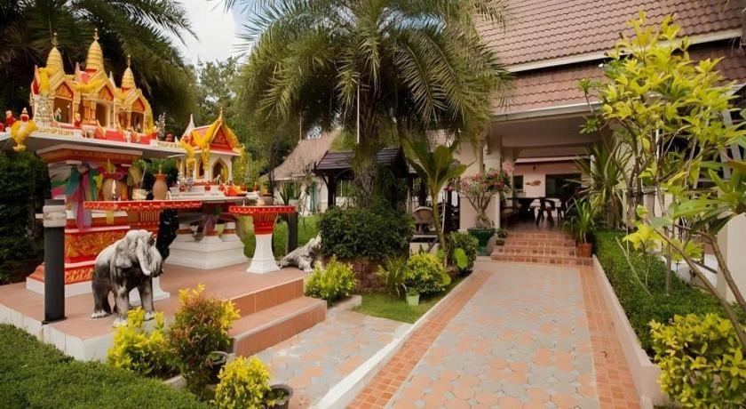 Thon Koon Resort 44/50