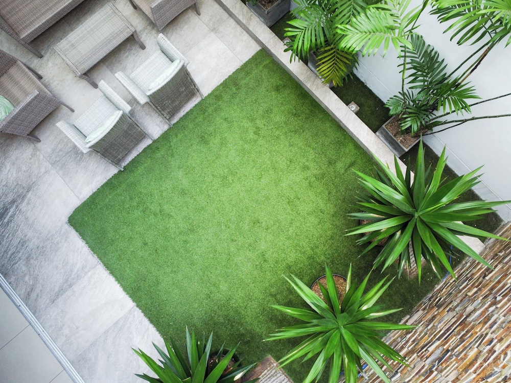 Petit Palace Apart Hotel Suites 46/50