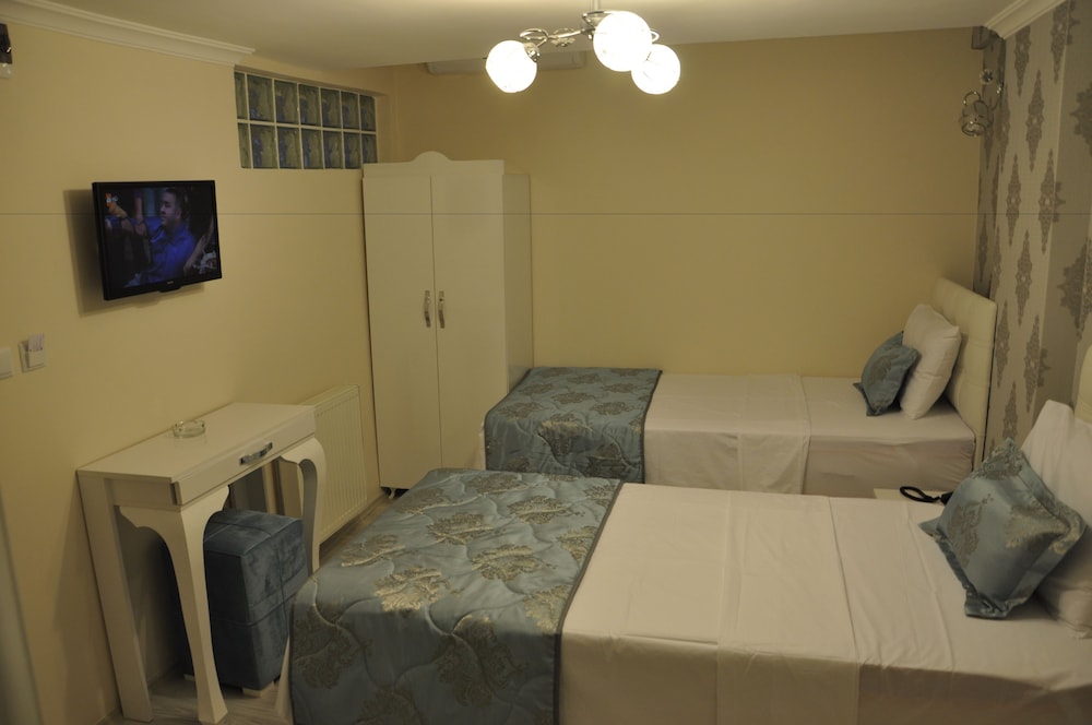 Hotel Iscen 14/24