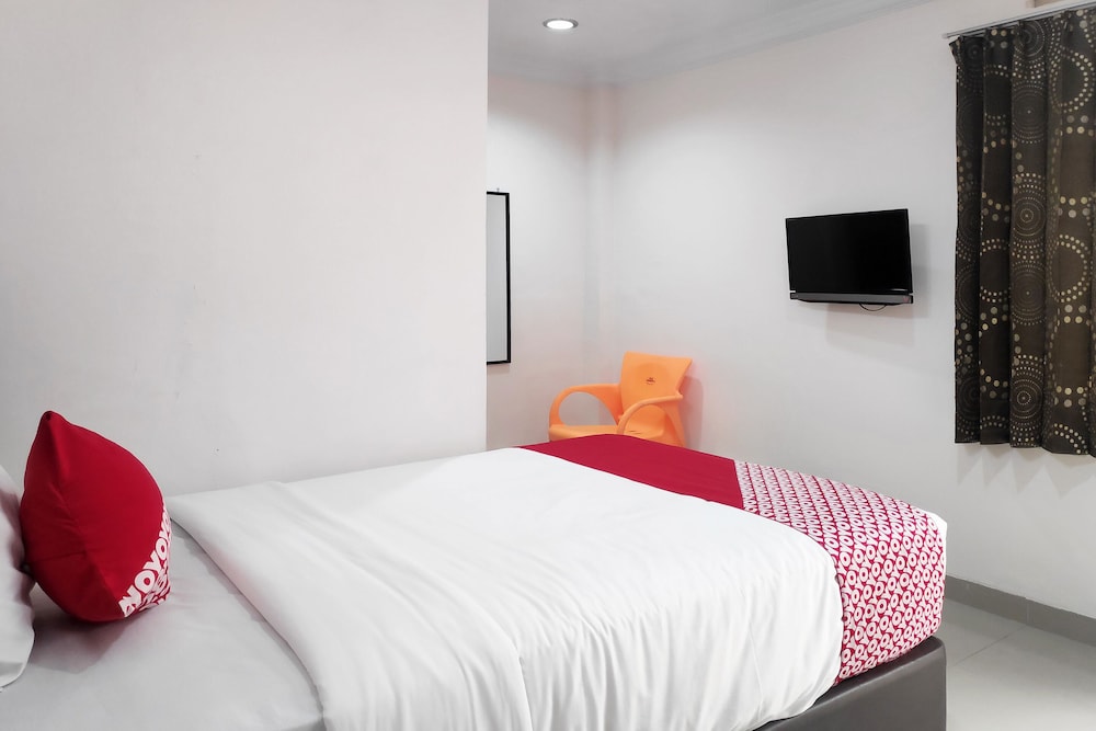 OYO 621 Vania Residence 17/32