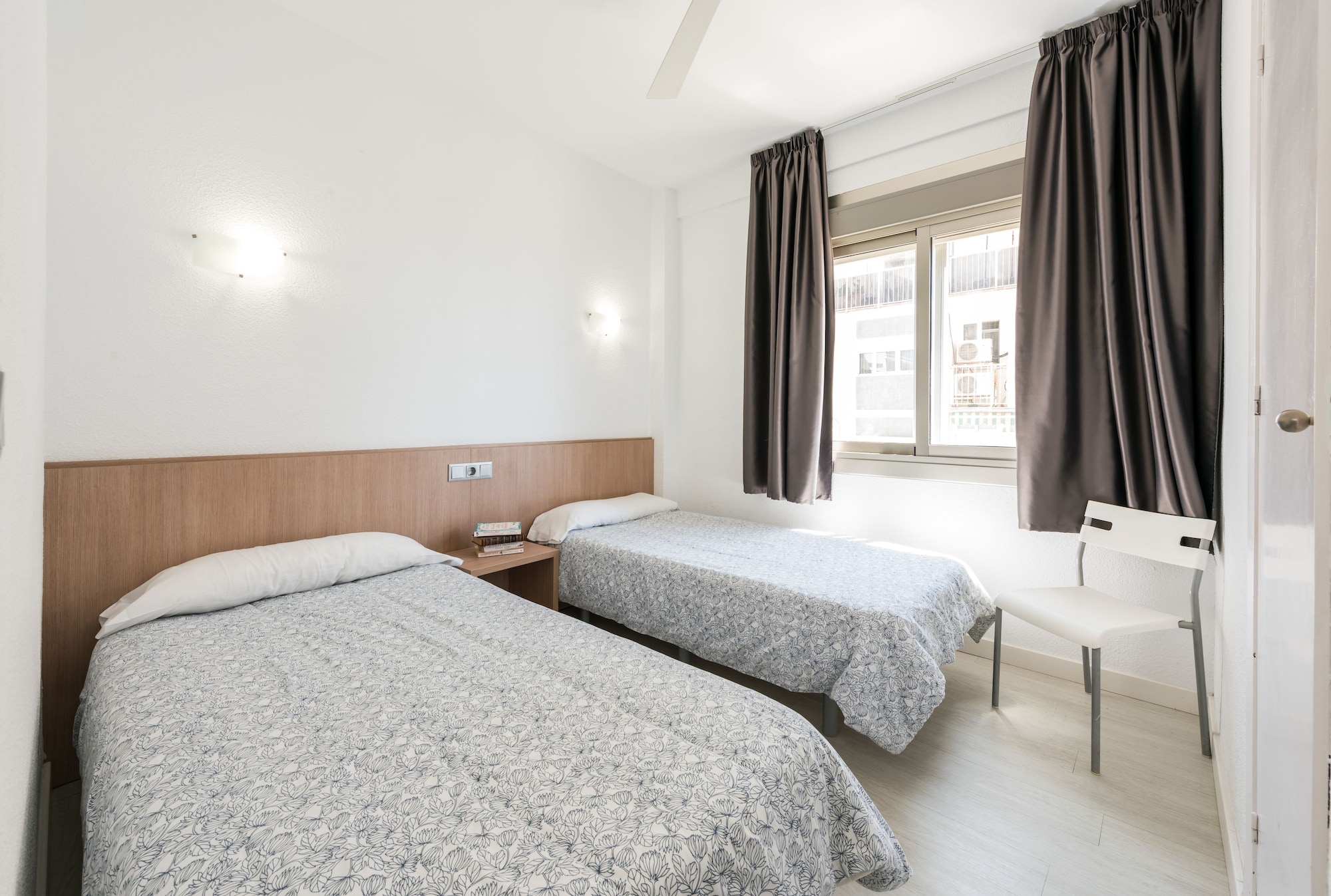 2 BEDROOMS, APARTMENT, SEA VIEW