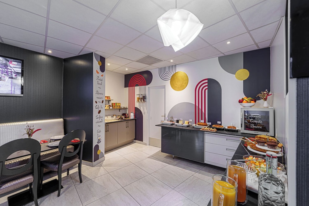 NYX Hotel 57/76
