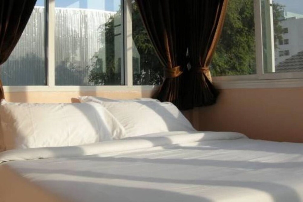 STANDARD, DOUBLE BED
